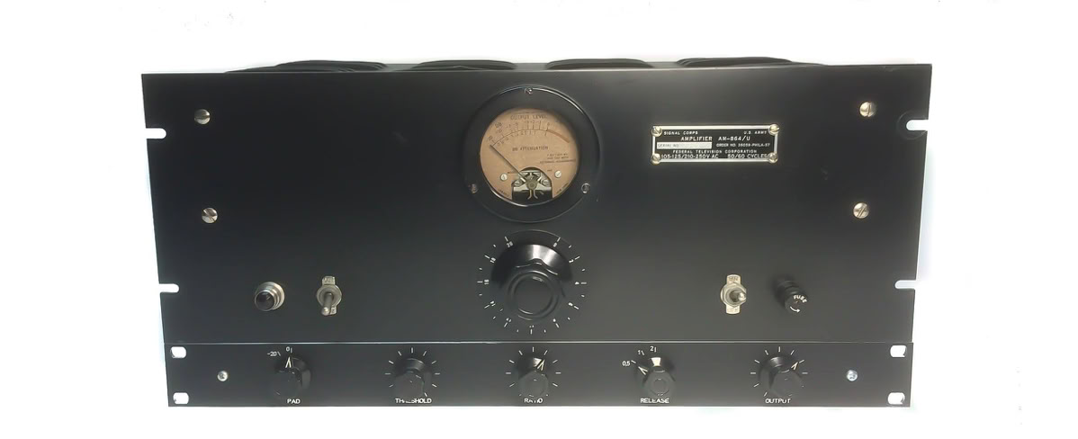 RCA mixing desk